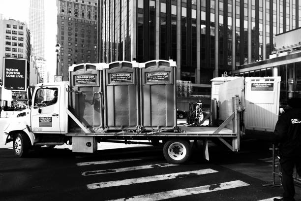 Best Construction site porta potty rental  in Aspermont, TX